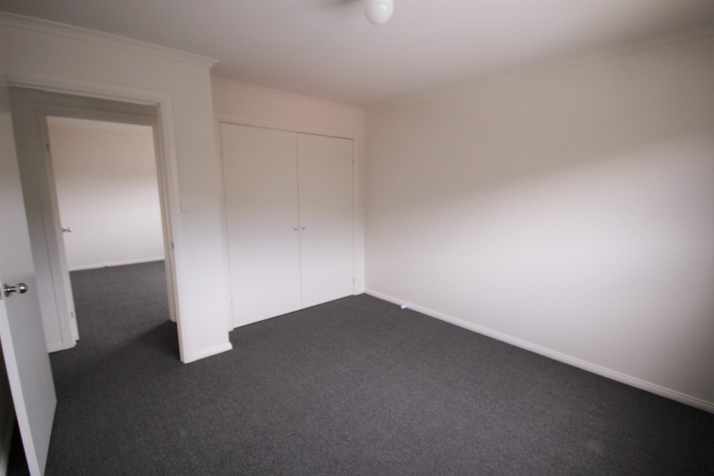 6 McGill Rise CLAREMONT 7