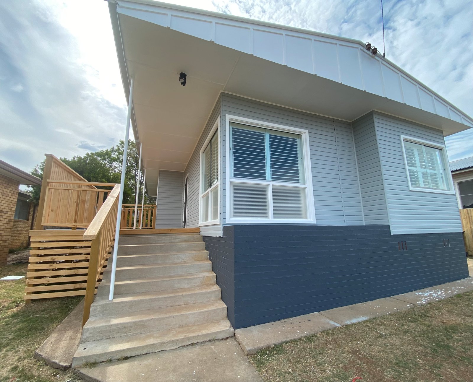 6 McRae Street TAMWORTH 1