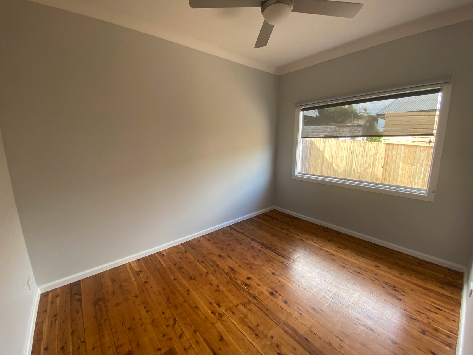 6 McRae Street TAMWORTH 2