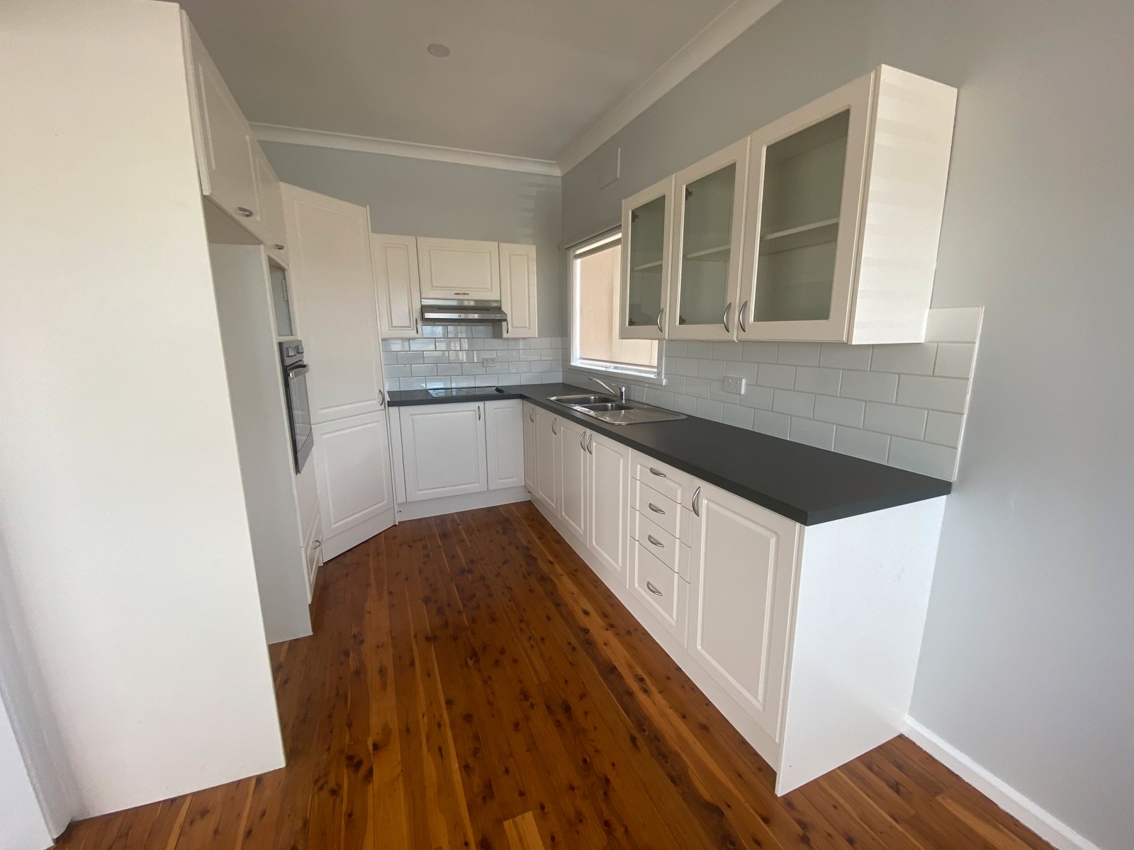 6 McRae Street TAMWORTH 5