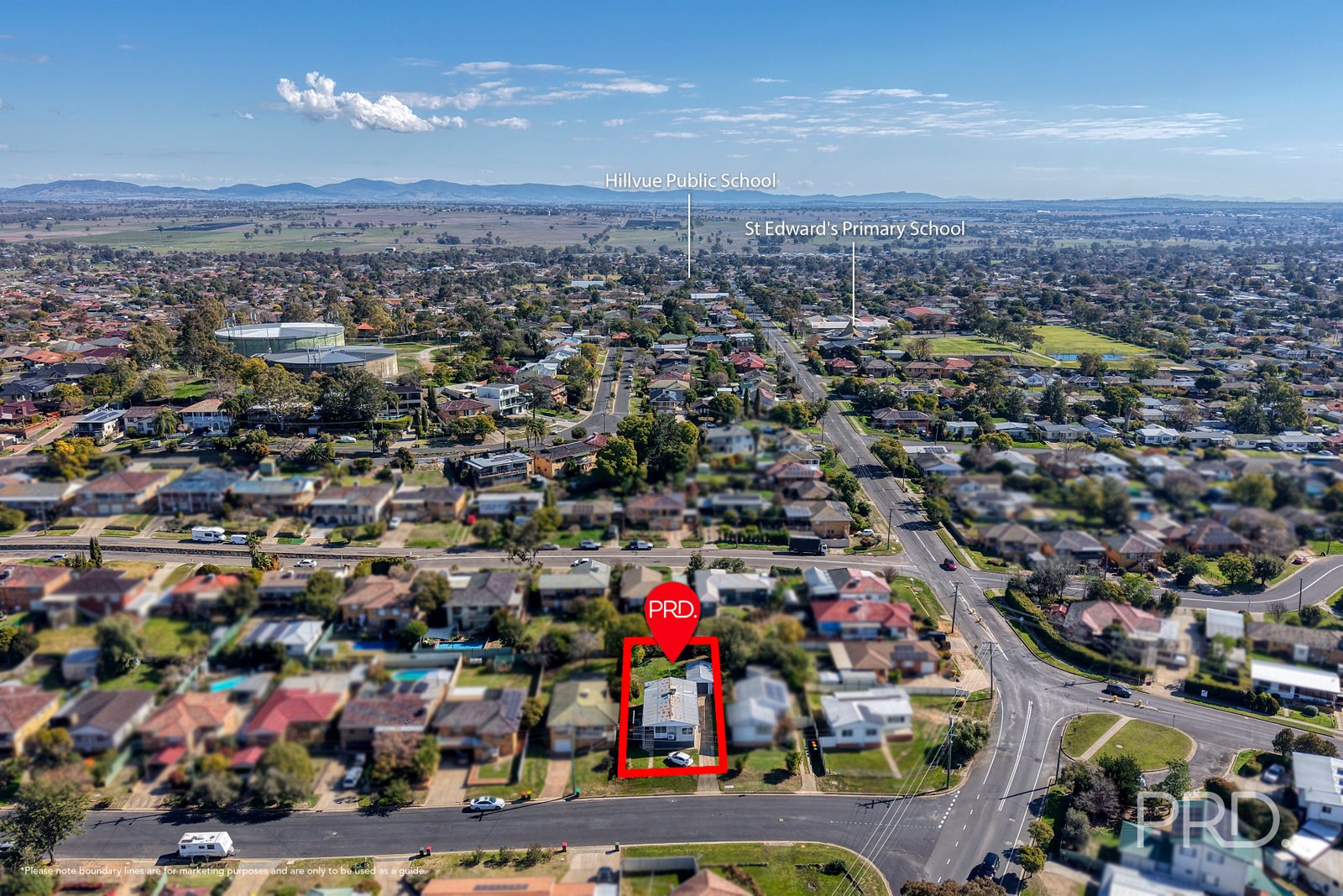 6 McRae Street TAMWORTH 24
