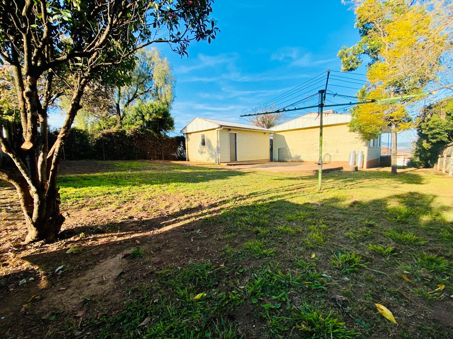 6 McRae Street TAMWORTH 8
