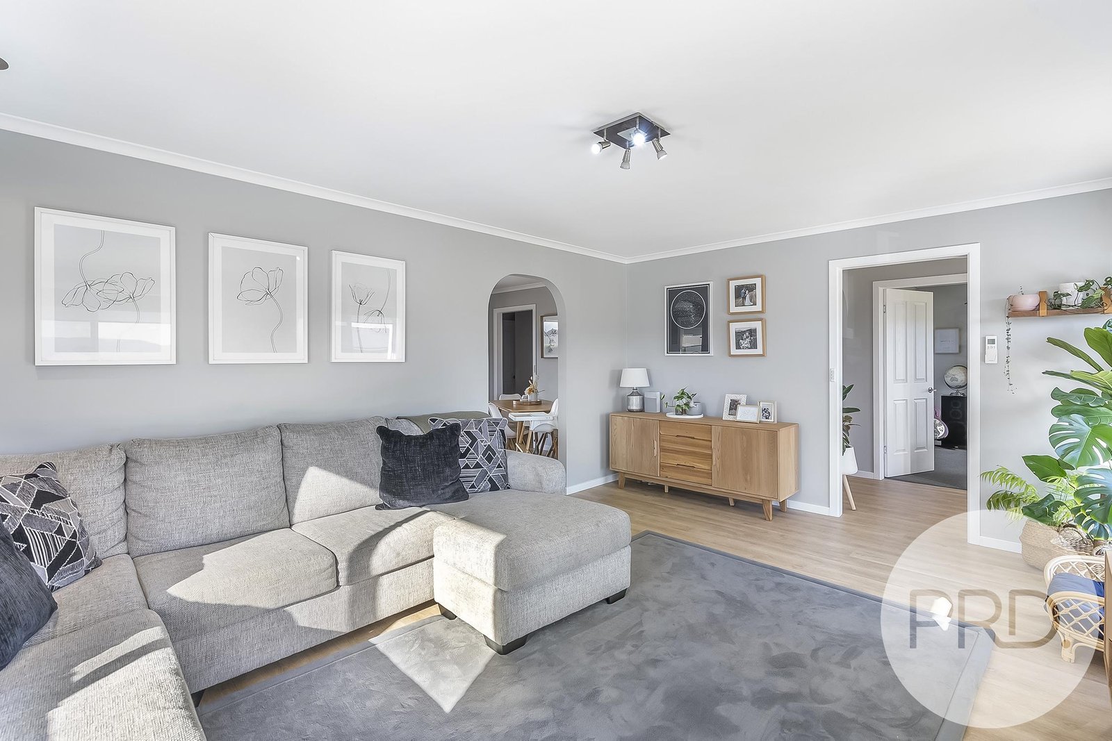 6 Melissa Street BRIGHTON 12