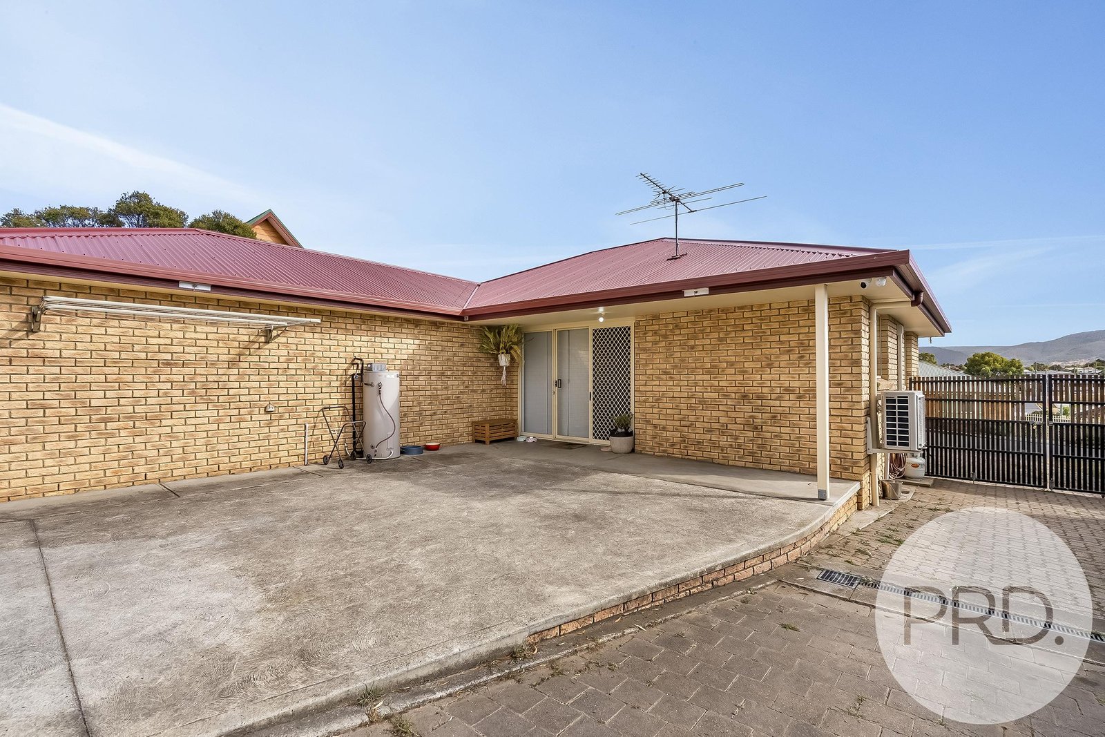 6 Melissa Street BRIGHTON 27
