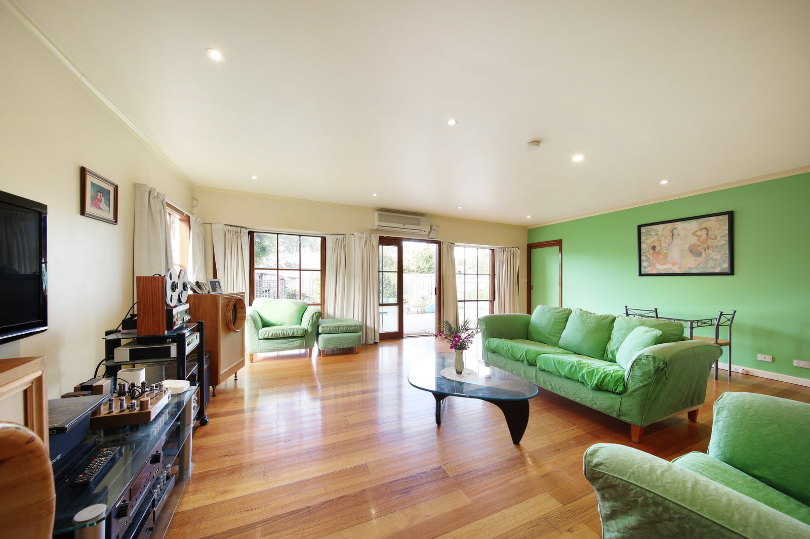 Gallery: 6 Michael Street
