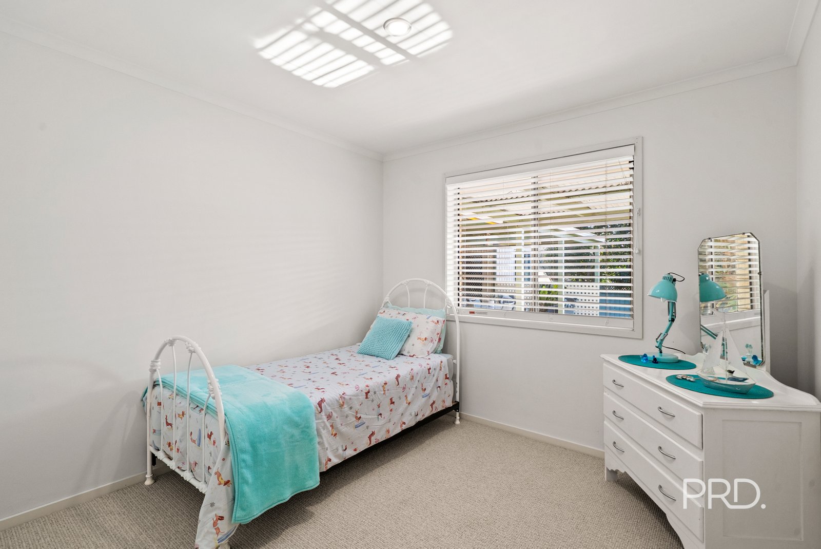 6 Minchin Place KOORINGAL 15