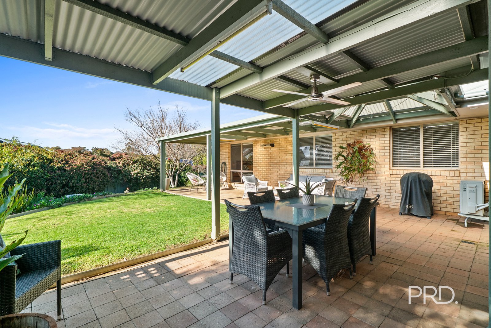 6 Minchin Place KOORINGAL 20