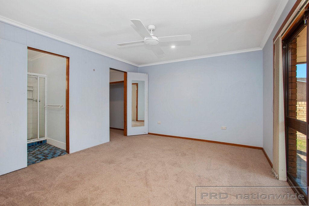 6 Mingay Avenue EAST MAITLAND 9