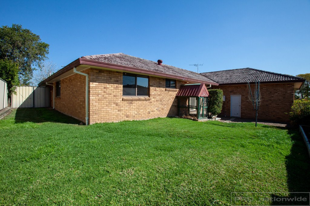 6 Mingay Avenue EAST MAITLAND 21