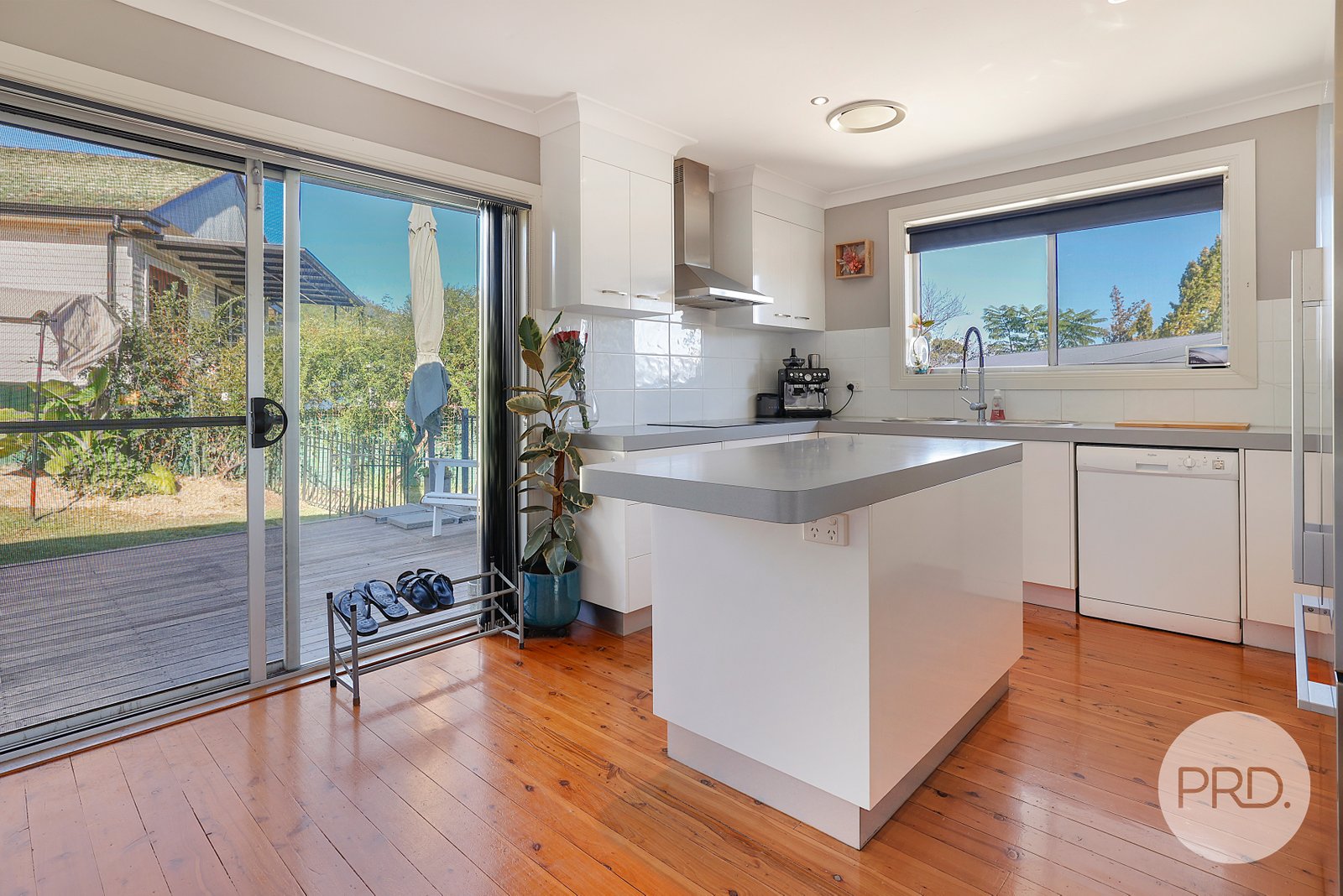 6 Mirool Street TAMWORTH 8