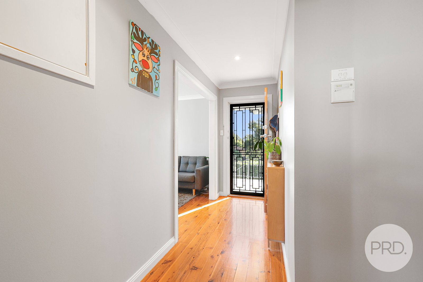 6 Mirool Street TAMWORTH 16