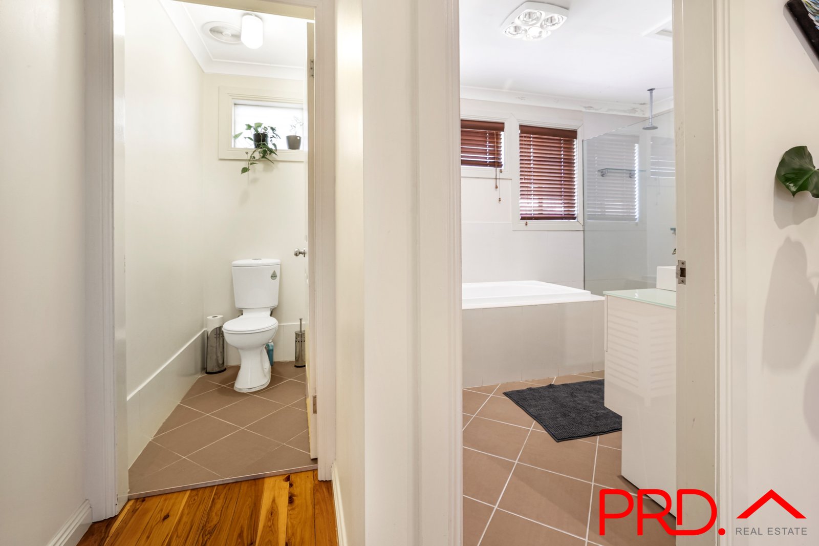 6 Mirrool Street TAMWORTH 16