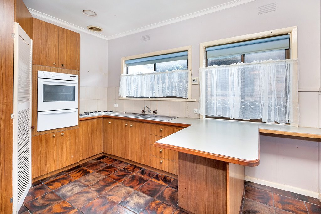 6 Molbray Street WENDOUREE 5