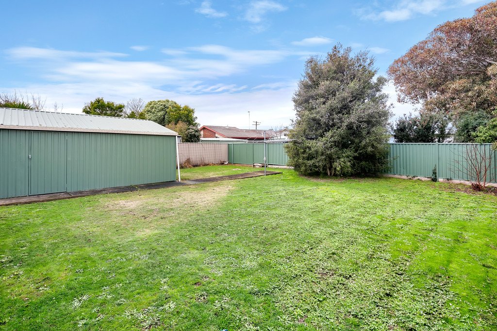 6 Molbray Street WENDOUREE 13