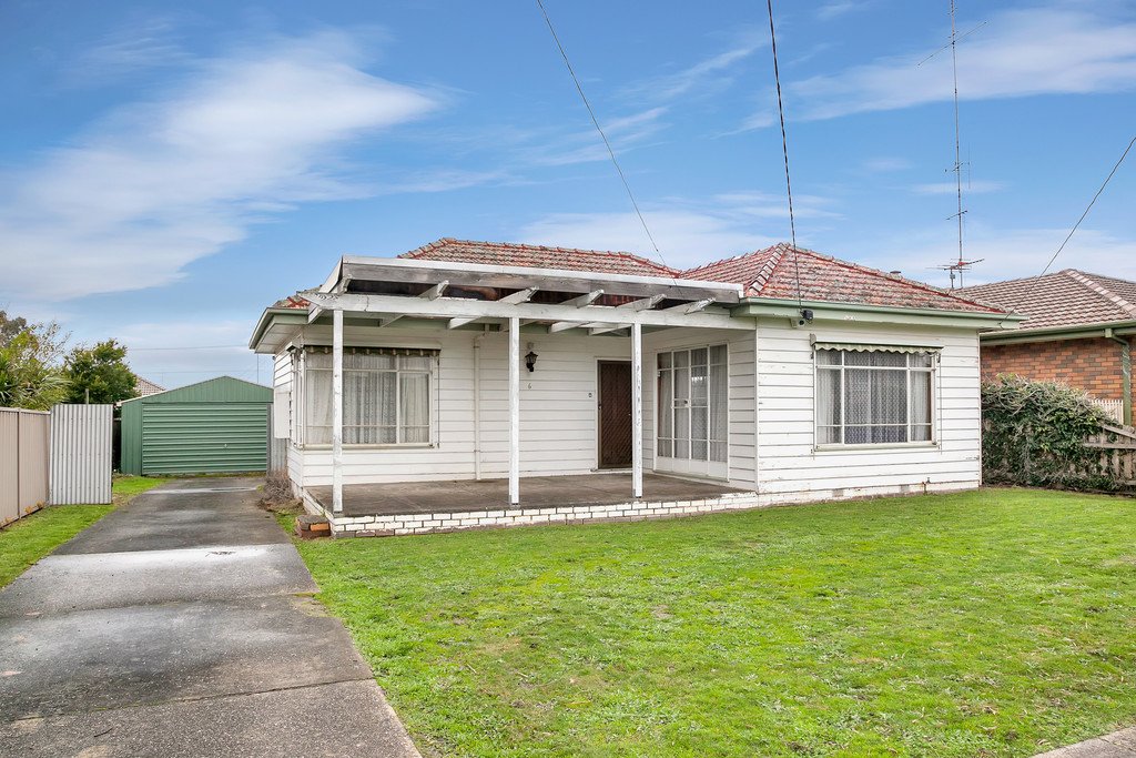 6 Molbray Street WENDOUREE 15