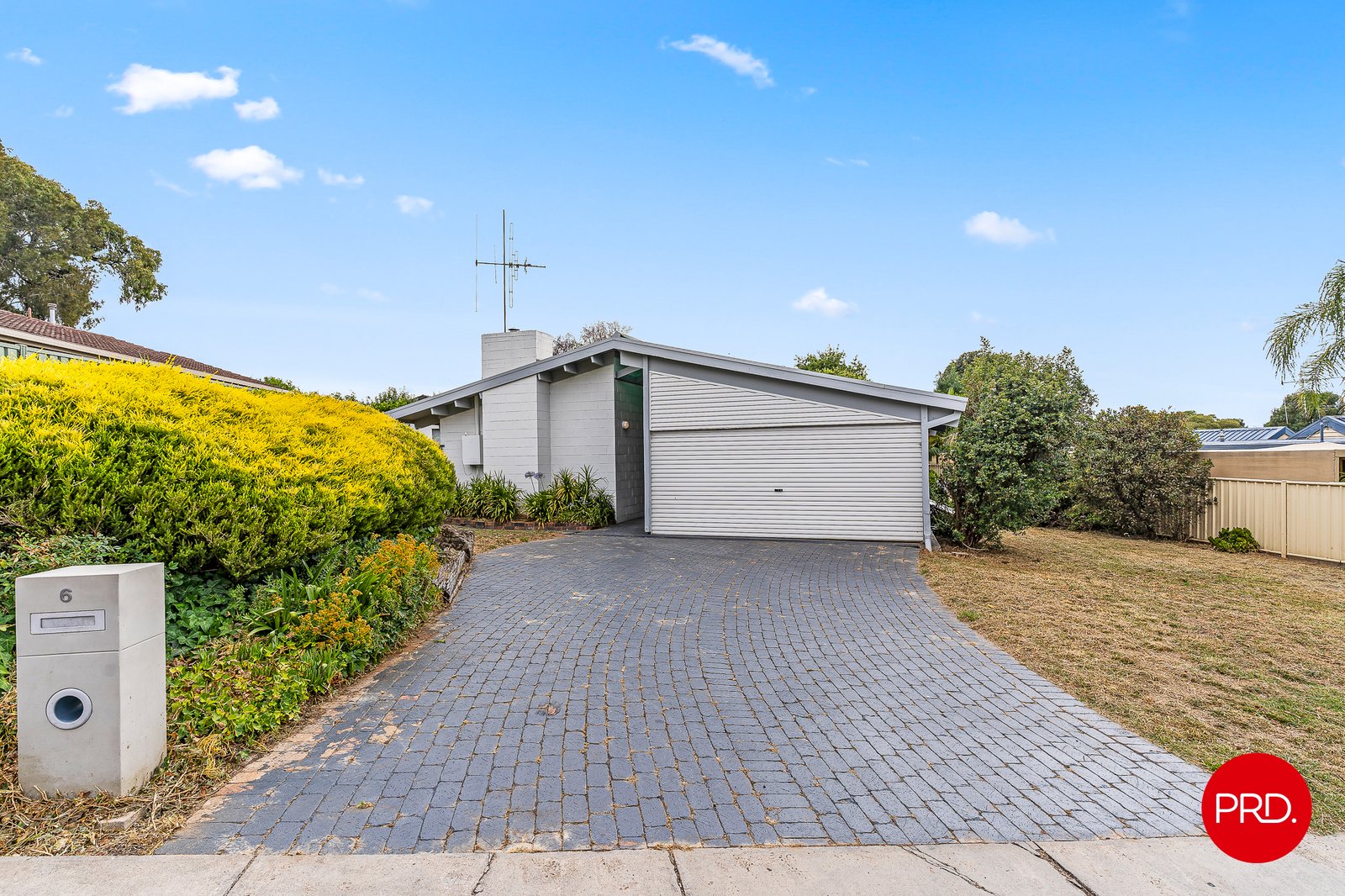 6 Molesworth Road KANGAROO FLAT 2