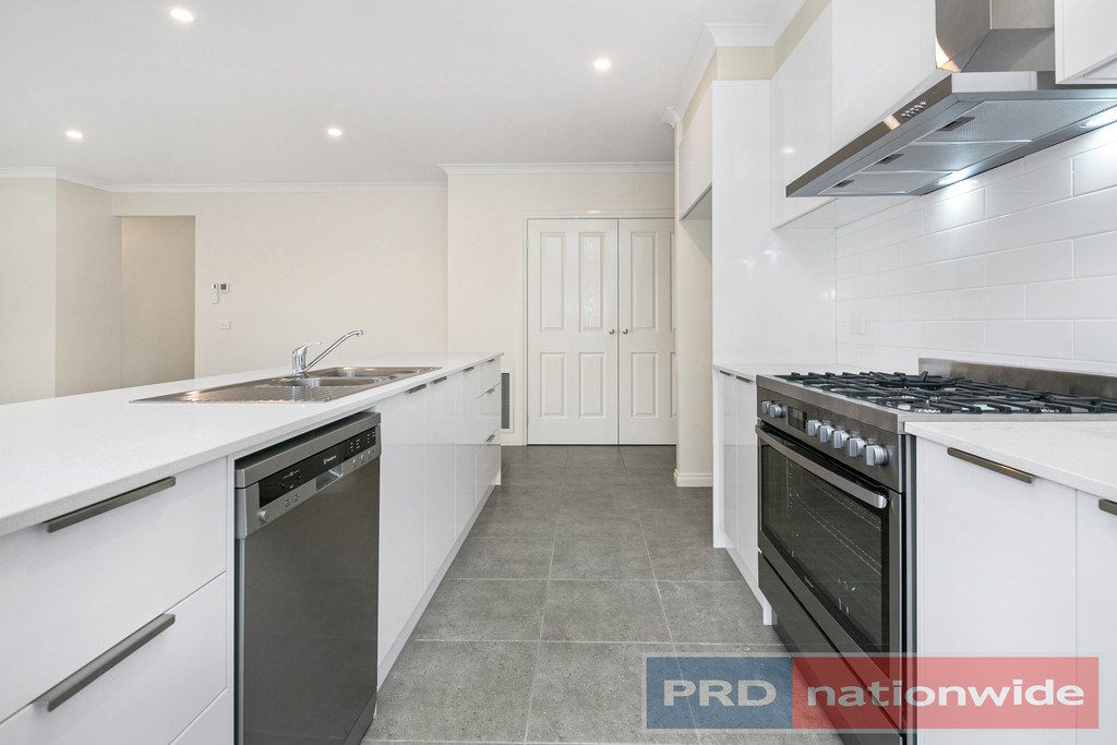 6 Monaghan Terrace ALFREDTON 5