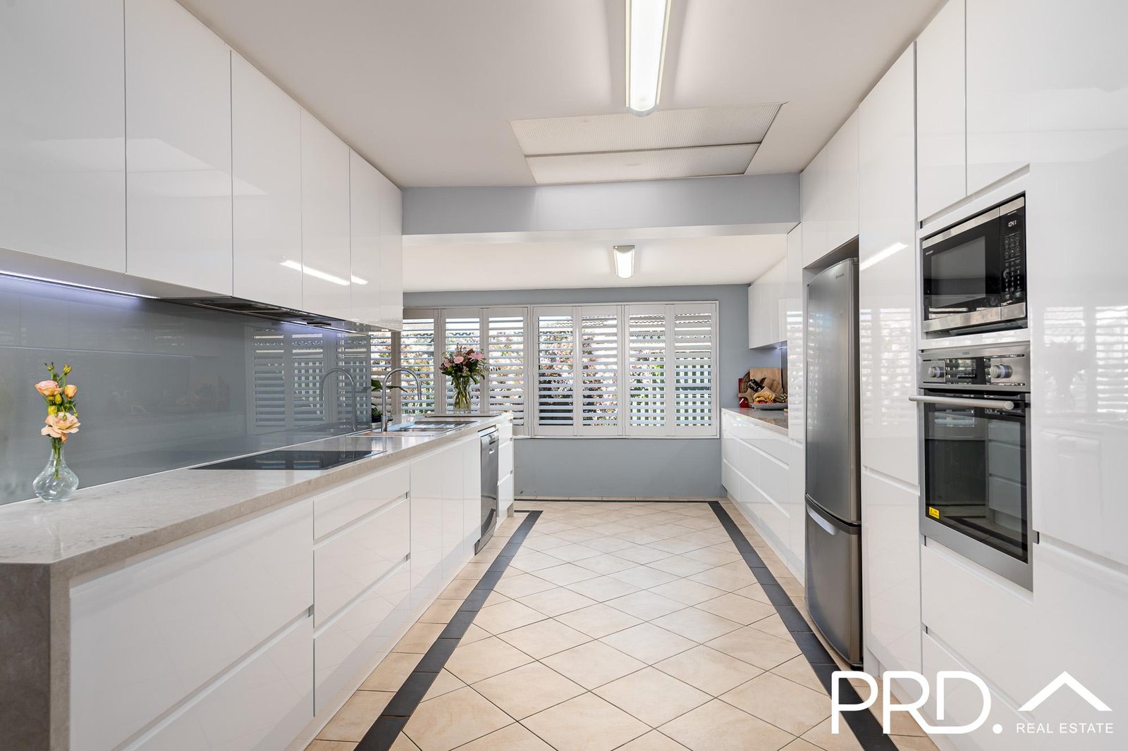 6 Moncrieff Place MILPERRA 3