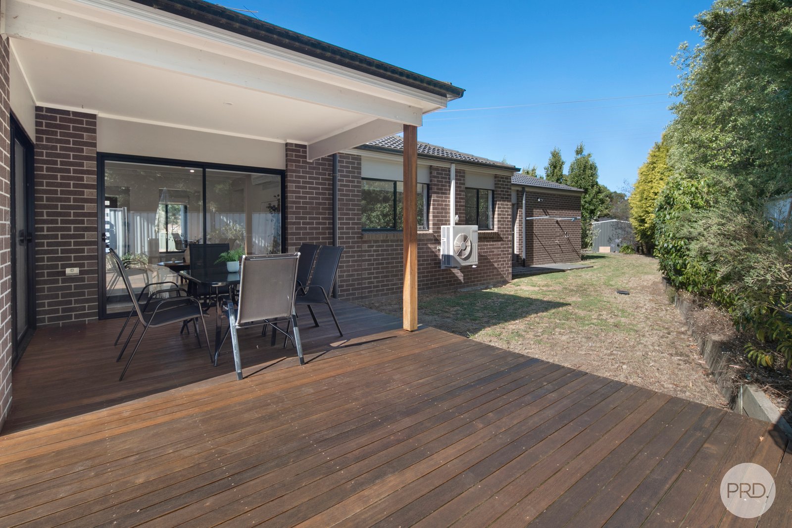 6 Moneill Close BROWN HILL 25