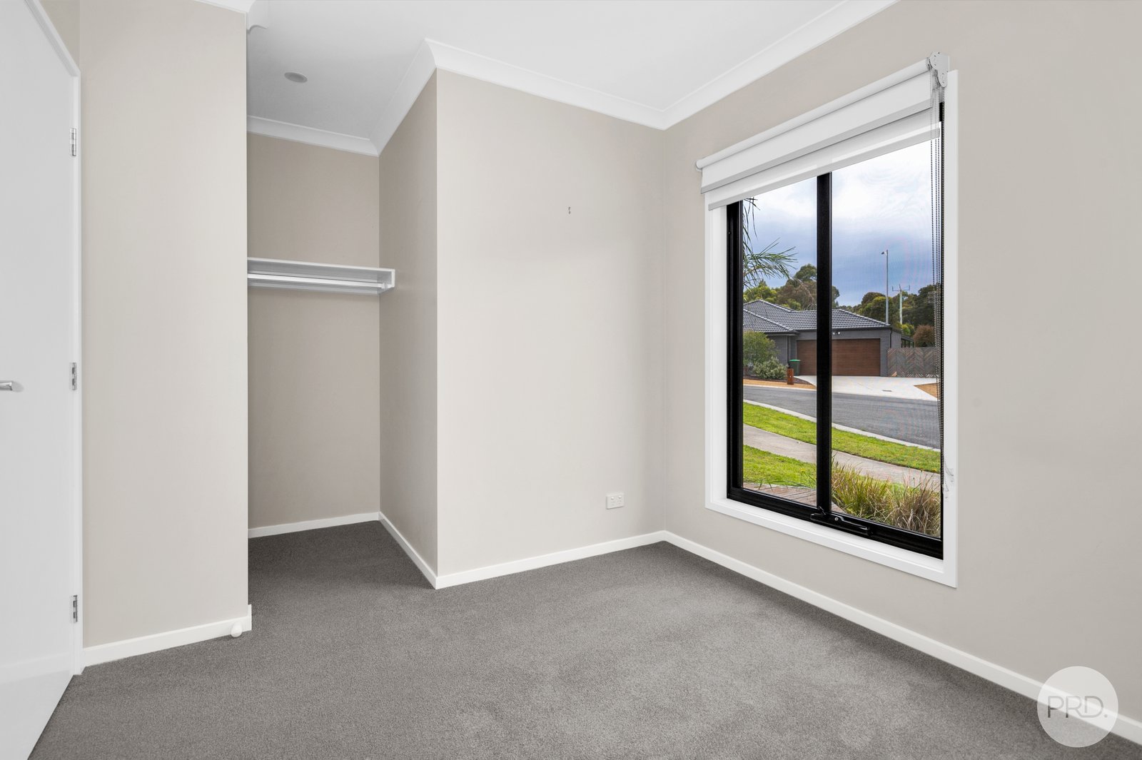 6 Moniell Close BROWN HILL 13