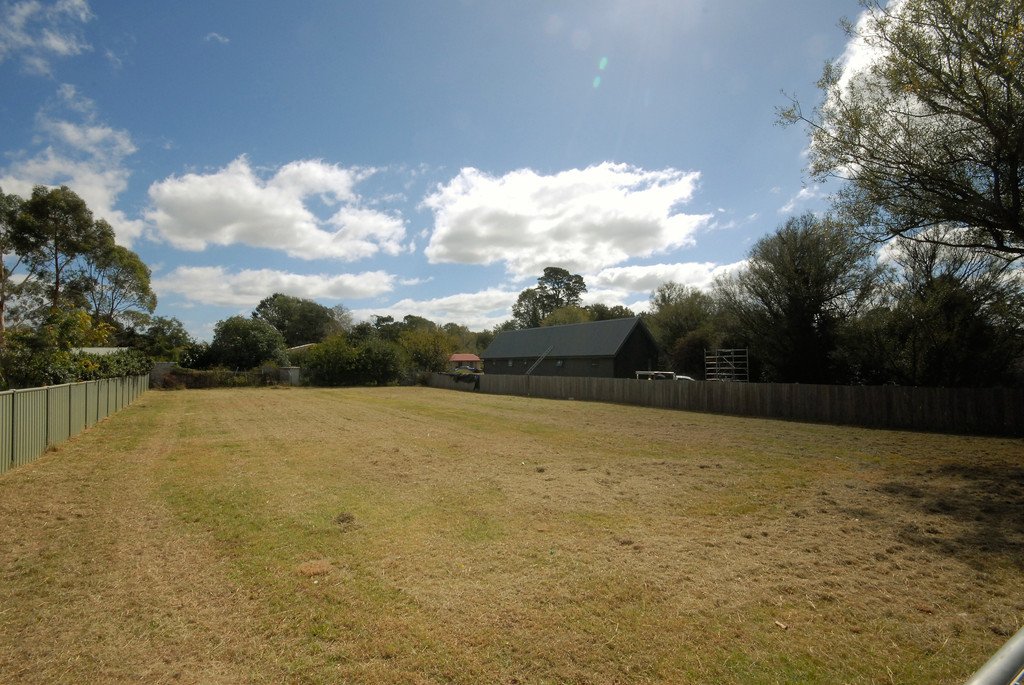 6 Monkittee Street BRAIDWOOD 3
