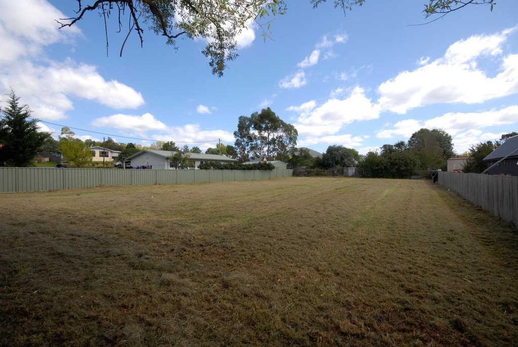 6 Monkittee Street BRAIDWOOD 4