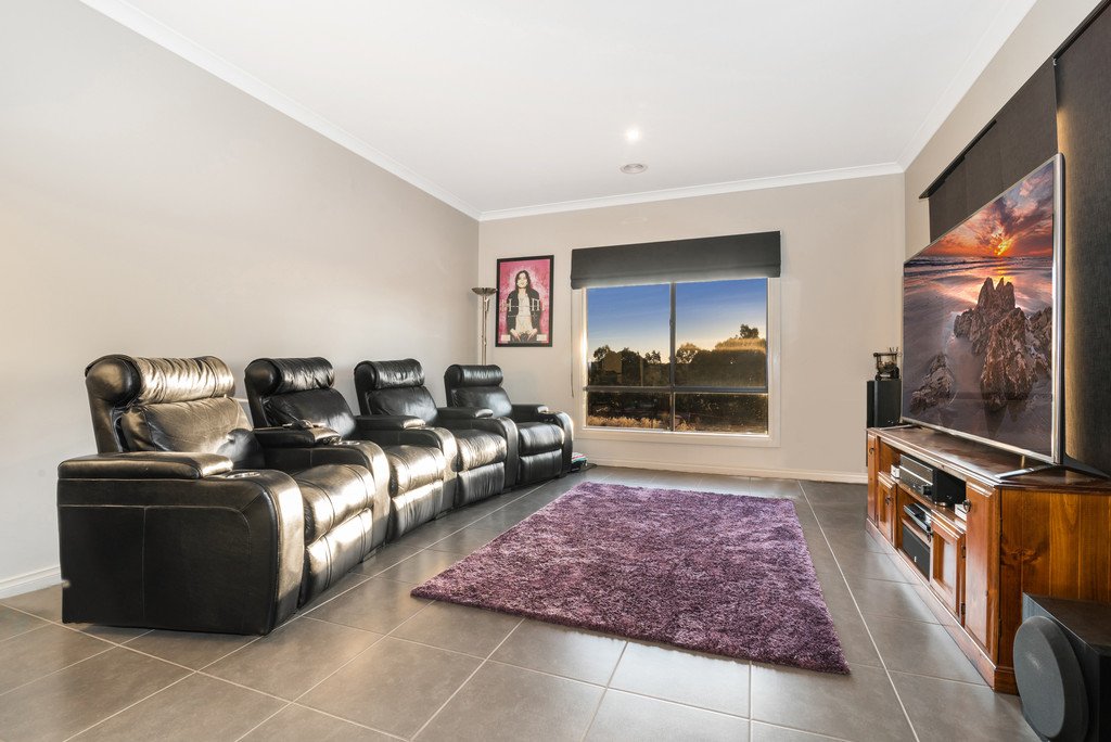 6 Montana Place KANGAROO FLAT 4