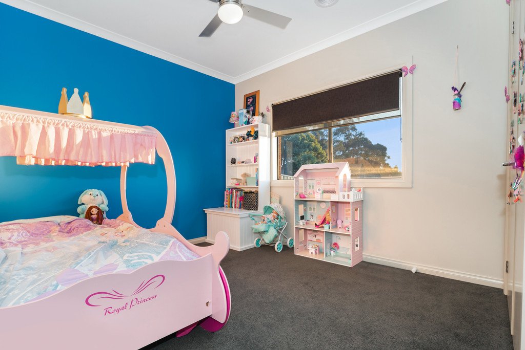 6 Montana Place KANGAROO FLAT 9