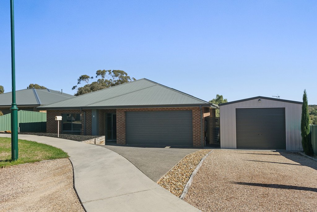 6 Montana Place KANGAROO FLAT 14