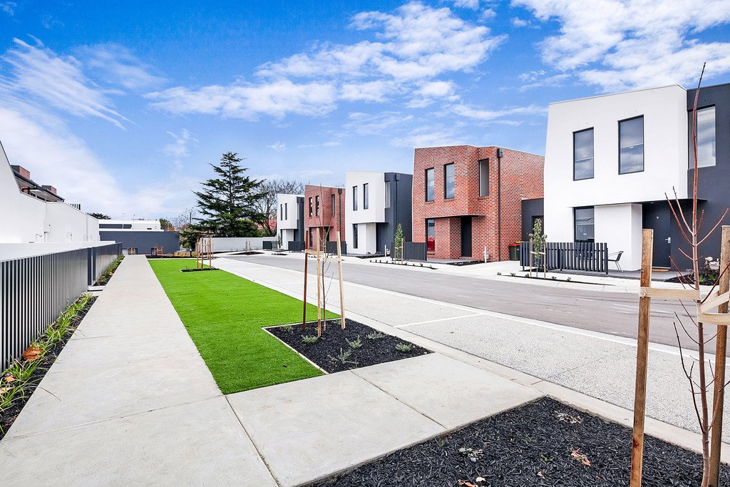 6 Monteith Place BALLARAT CENTRAL 2
