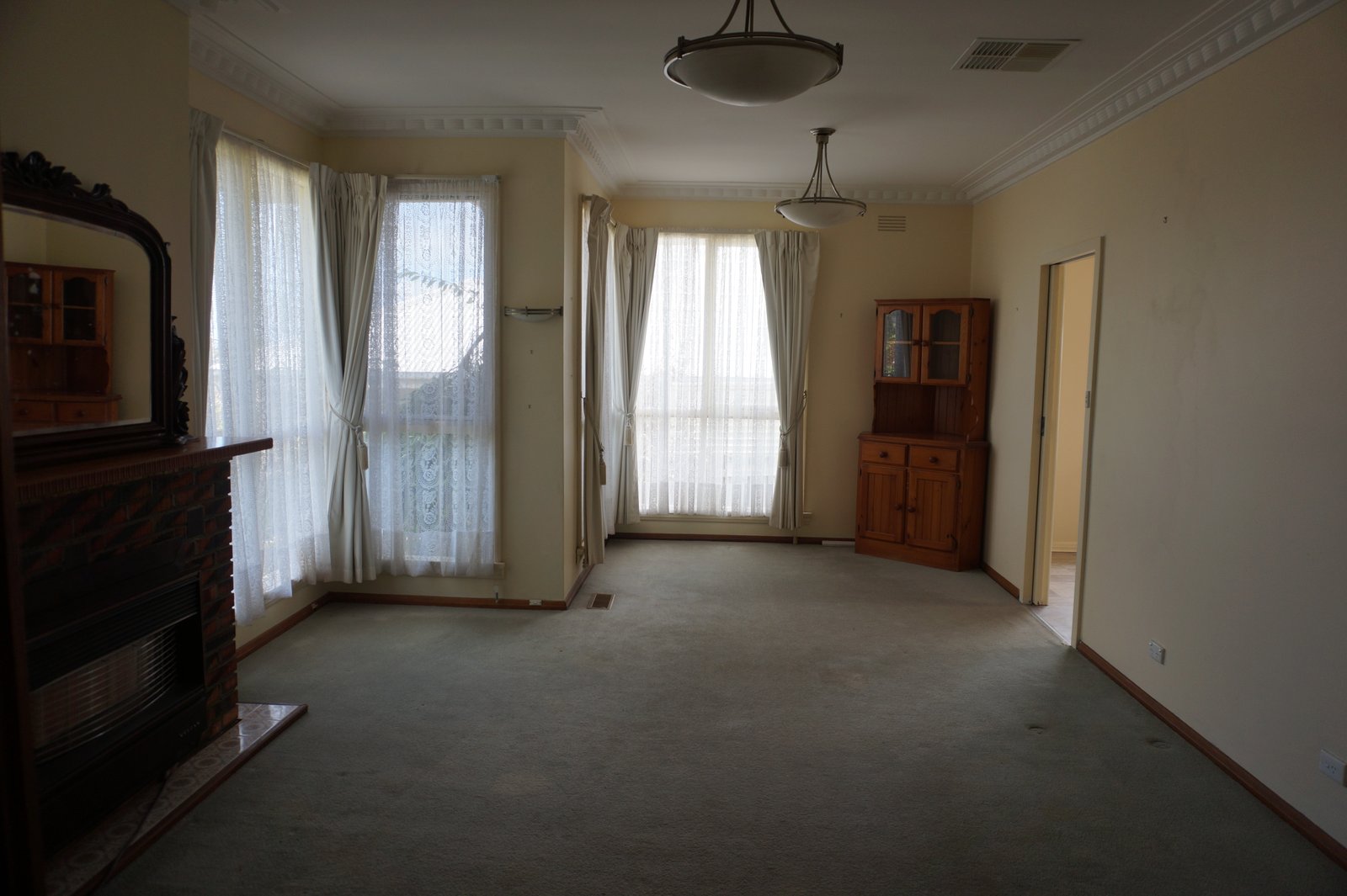 Gallery: 6 Montpellier Drive