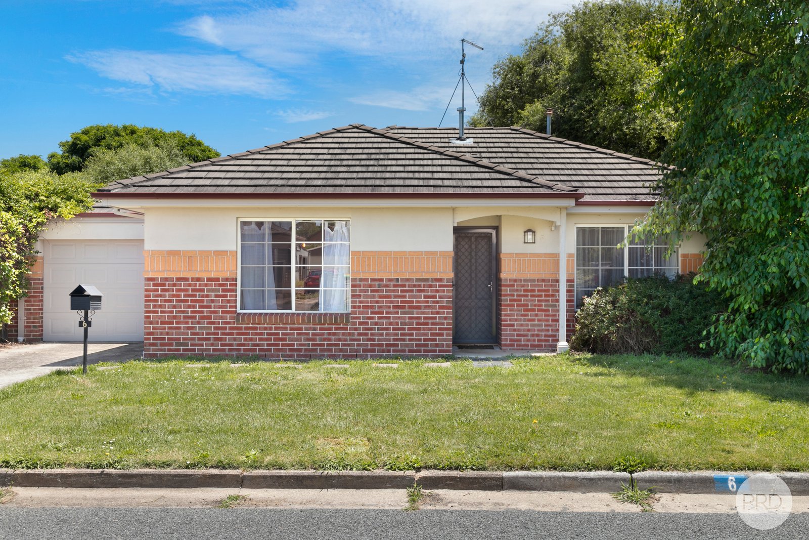 6 Montrose Street BALLARAT EAST 2