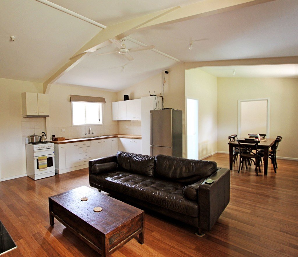 6 Moody's Hill Road TUMBARUMBA 2