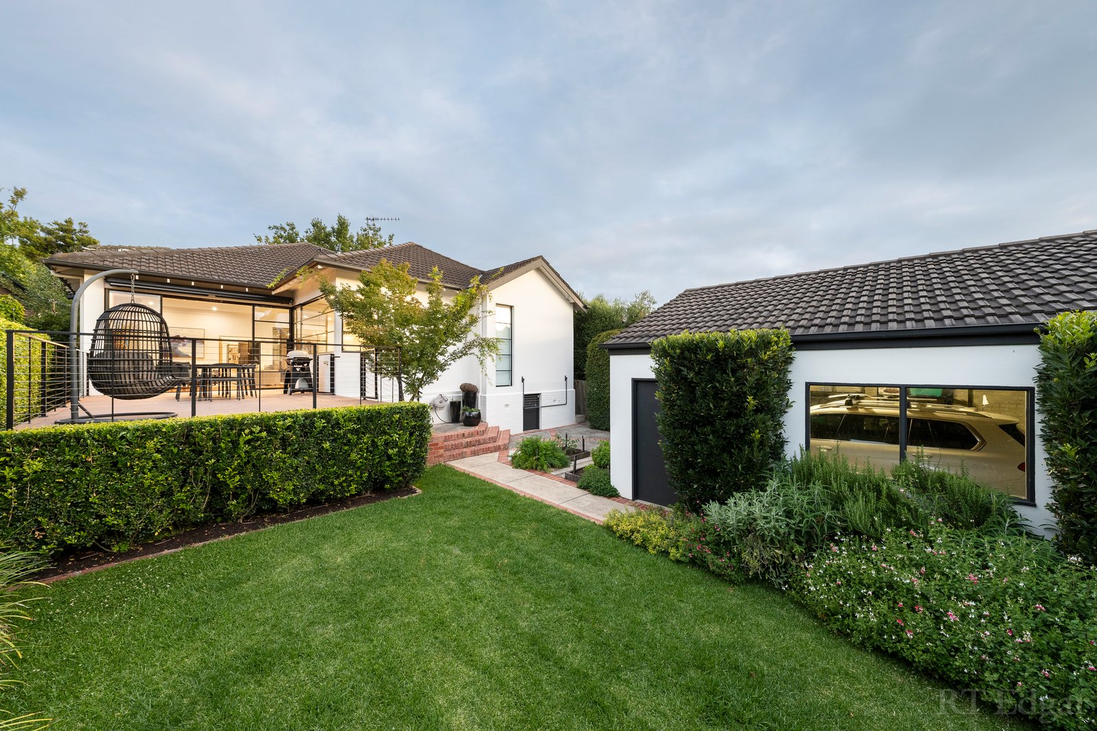 Real Estate and Property in 6 Moore Street, Hawthorn, VIC