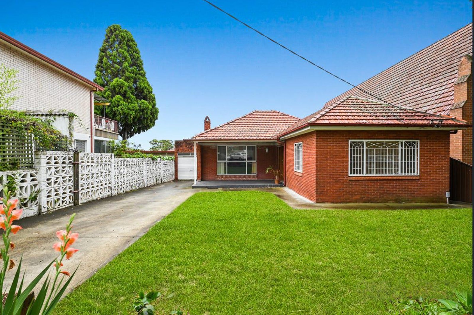6 Morgan Street KINGSGROVE 1