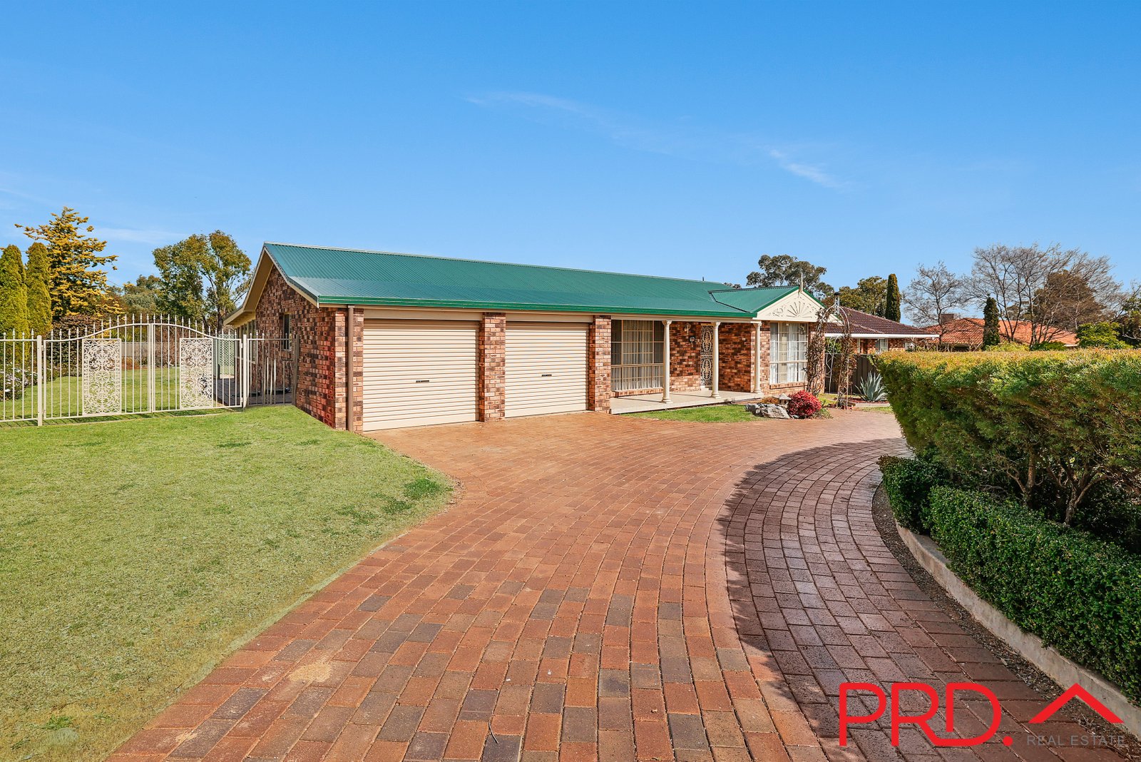 6 Morilla Street TAMWORTH 2