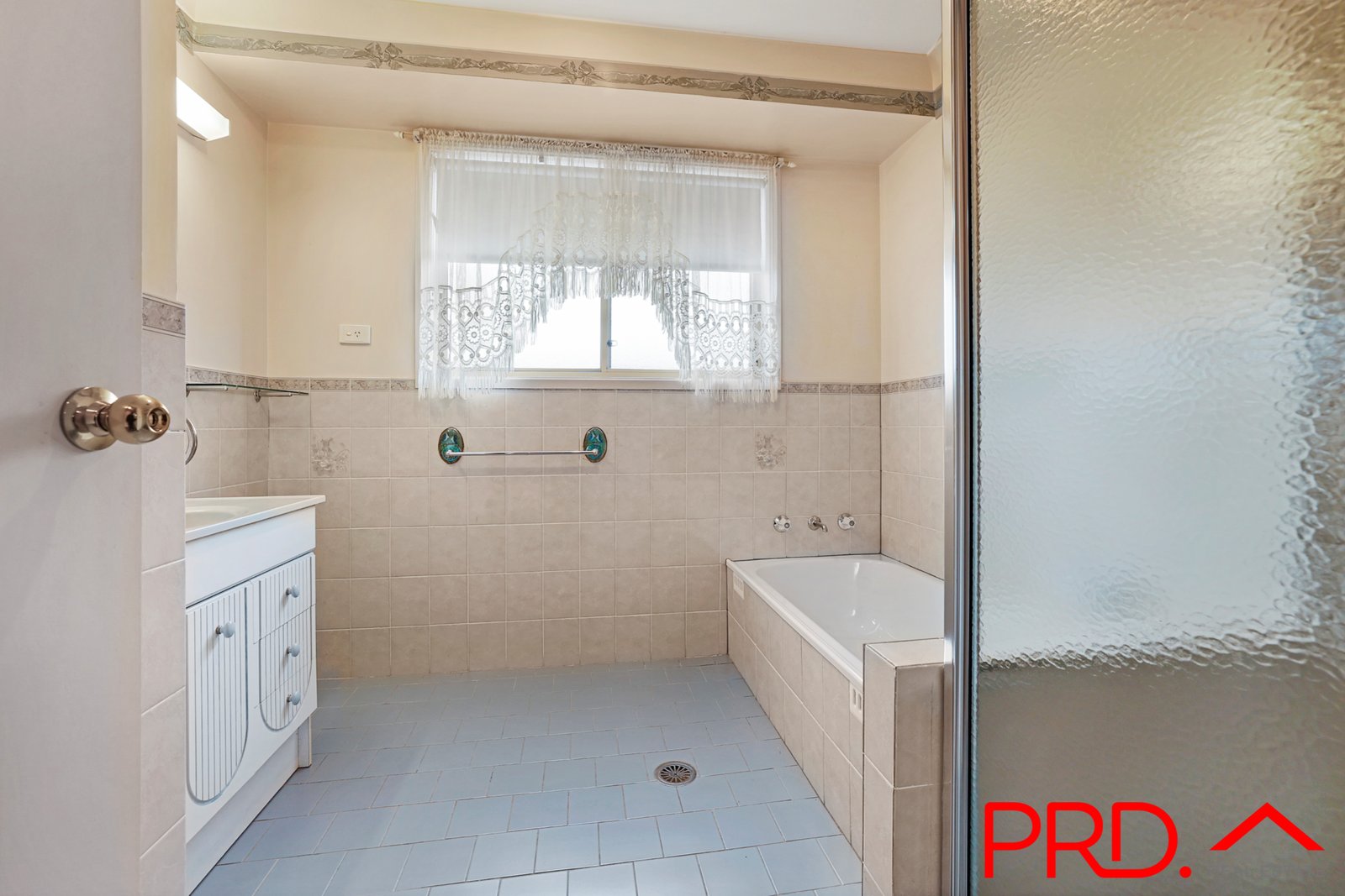 6 Morilla Street TAMWORTH 10