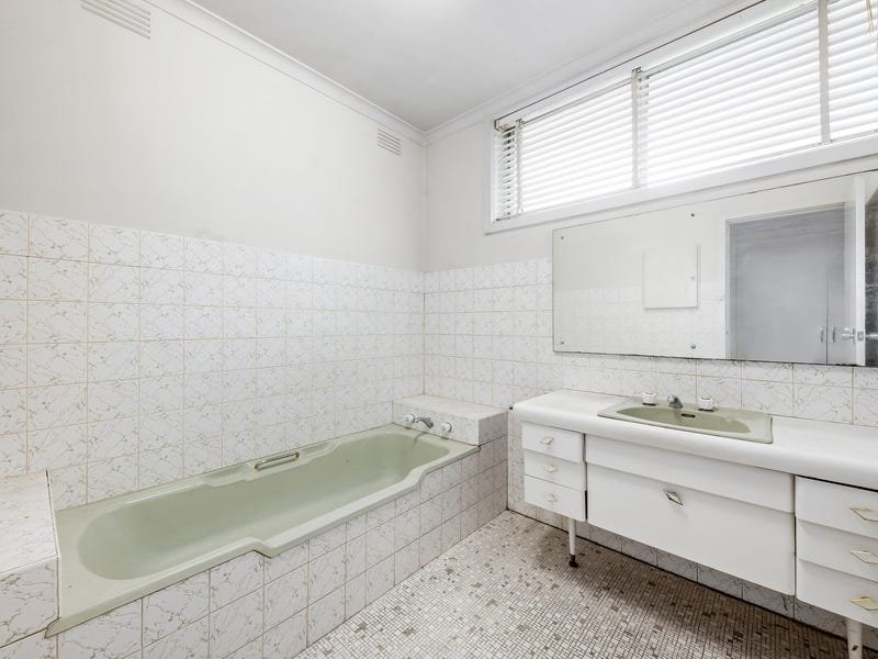 Real Estate and Property in 6 Moselle Court, Doncaster, VIC