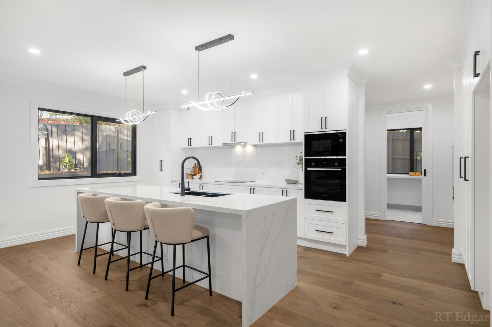 Real Estate and Property in 6 Moselle Court, Doncaster, VIC