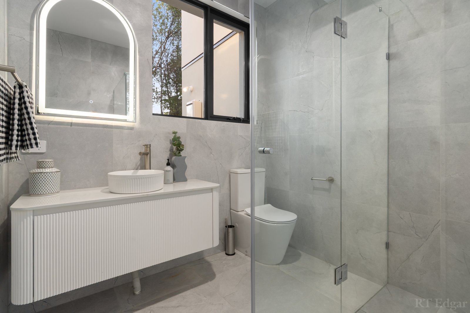 Real Estate and Property in 6 Moselle Court, Doncaster, VIC