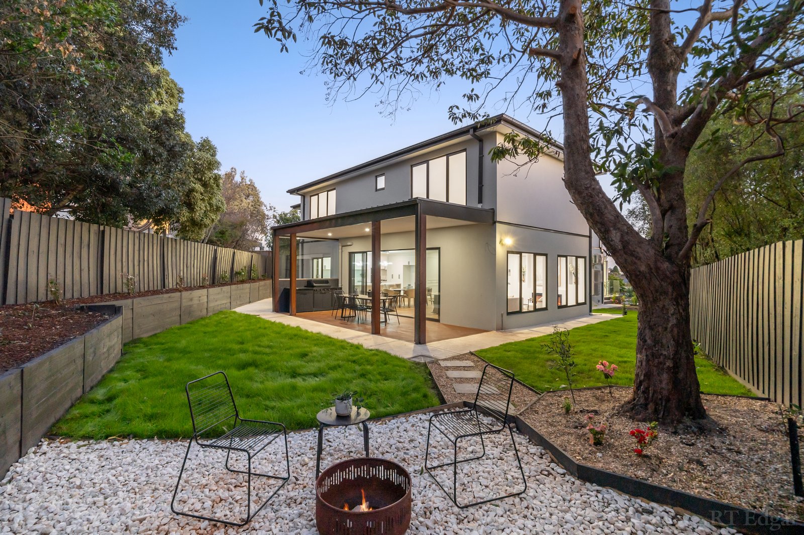 Real Estate and Property in 6 Moselle Court, Doncaster, VIC