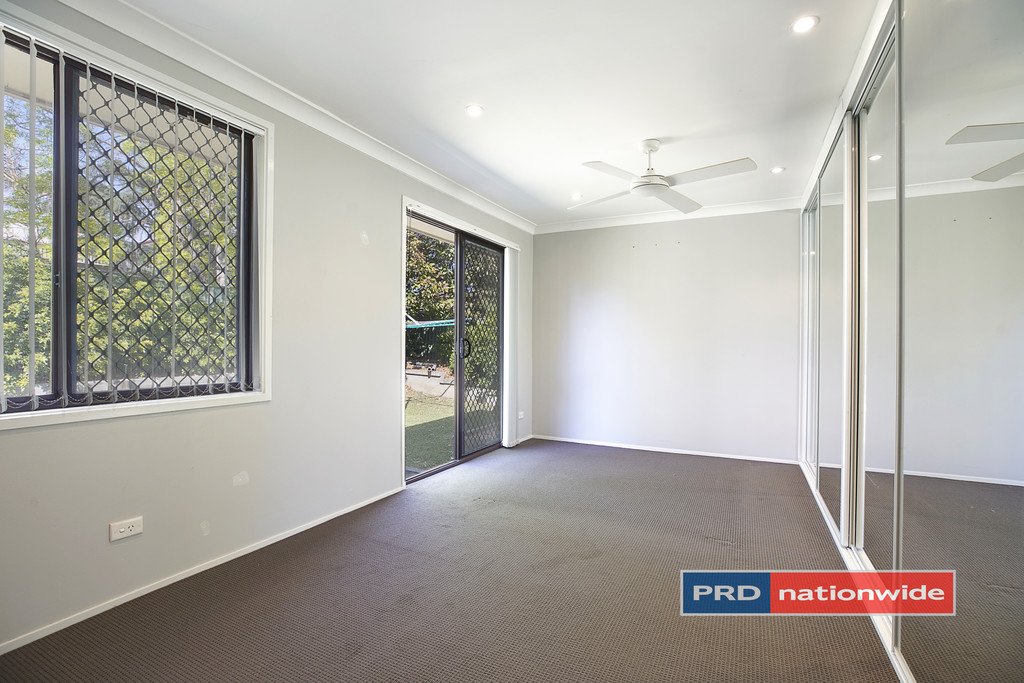 6 Moth Close CRANEBROOK 6