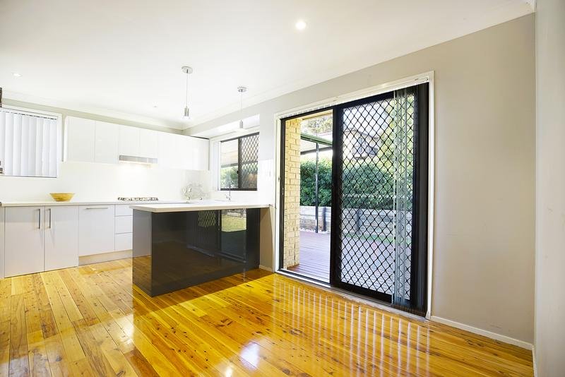 6 Moth Close CRANEBROOK 5