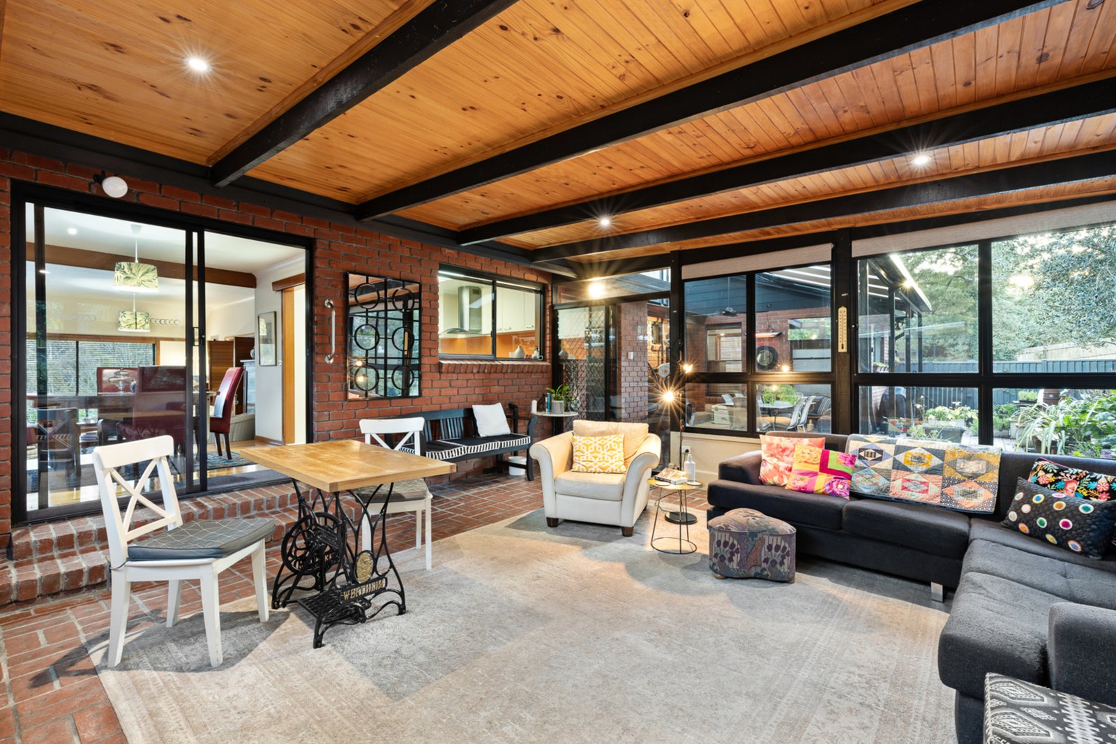 Gallery: 6 Mount Helen Avenue