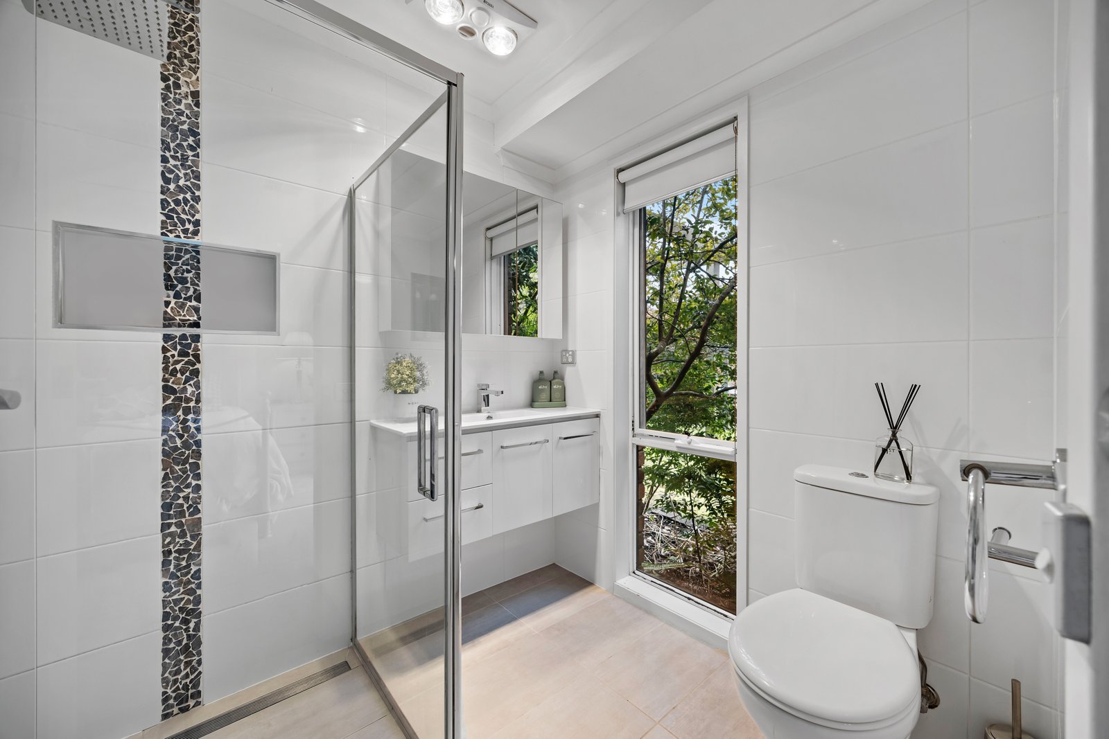 6 Mount Helen Drive MOUNT HELEN 13