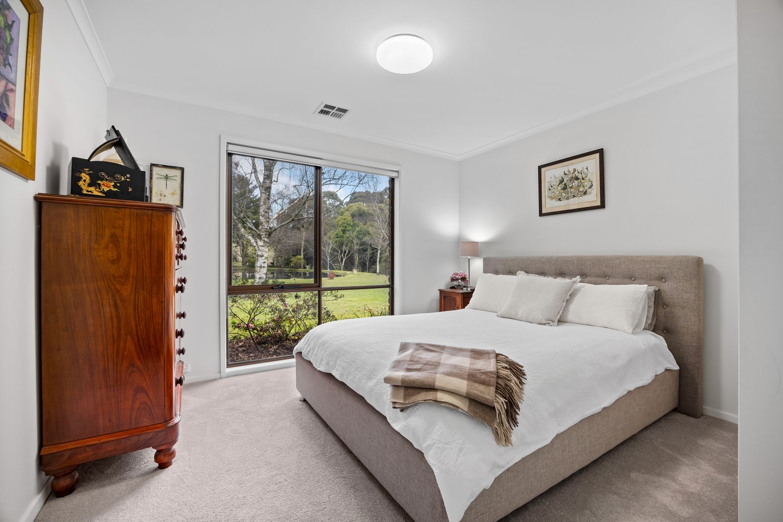 6 Mount Helen Drive MOUNT HELEN 15