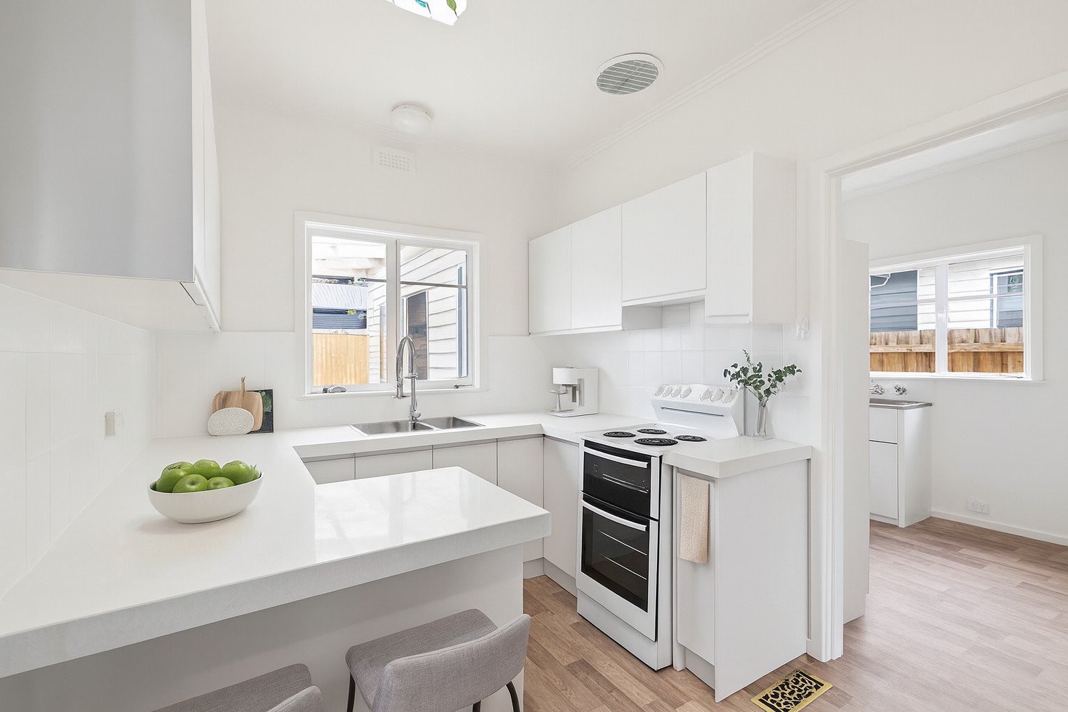 Gallery: 6 Mount View Road