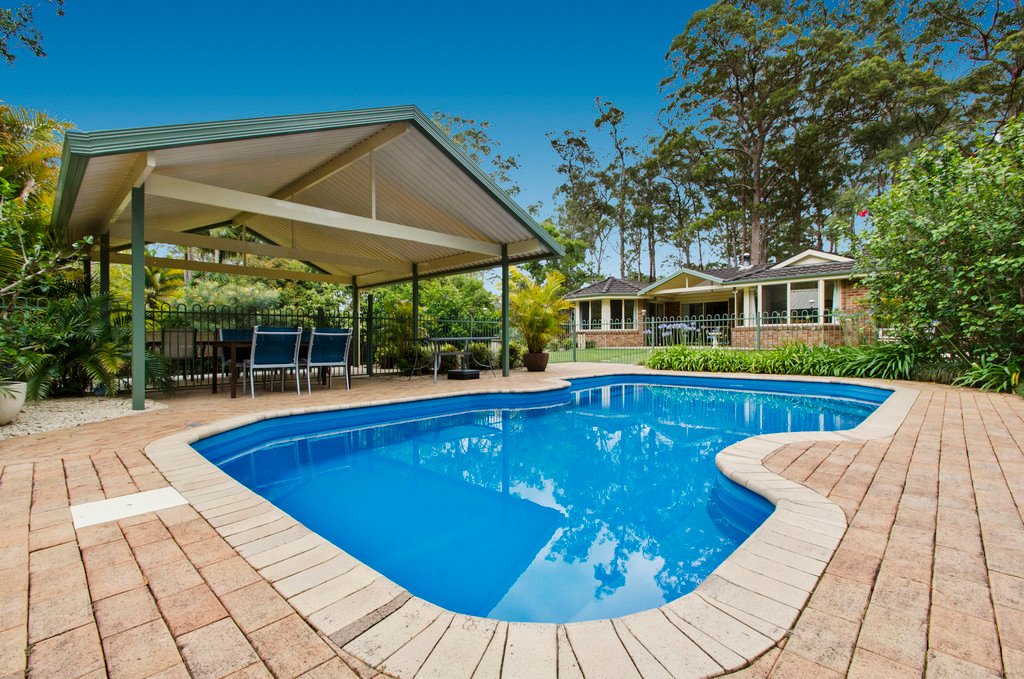 6 Mountain View Road KEW 2