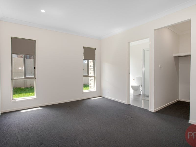 6 Moylan Vista NORTH ROTHBURY 5