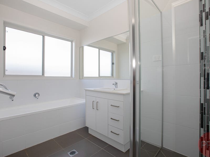 6 Moylan Vista NORTH ROTHBURY 6